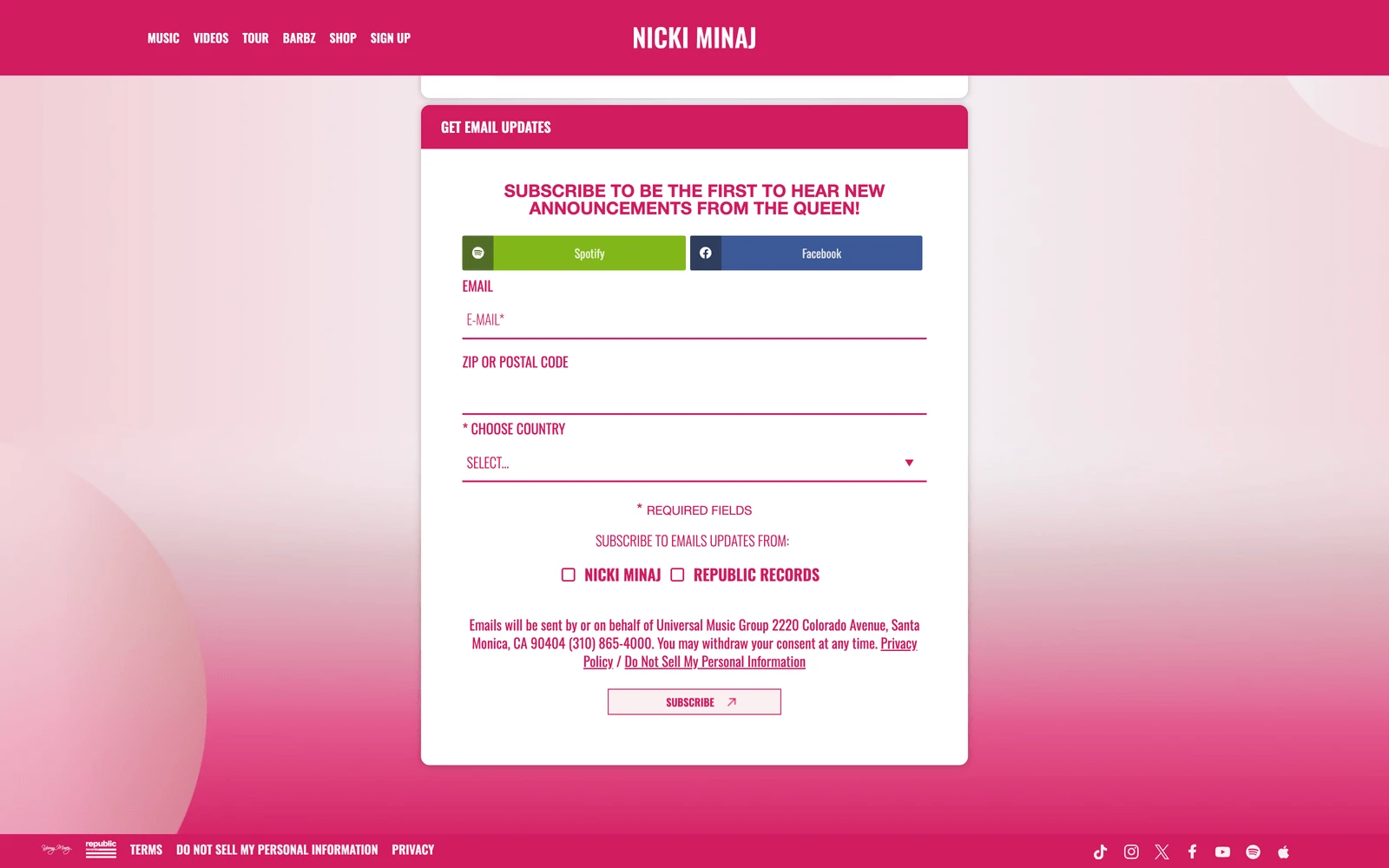 Bottom screenshot of NickiMinajOfficial.com