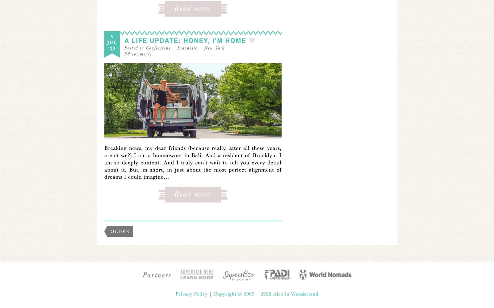 Bottom screenshot of AlexInWanderland.com
